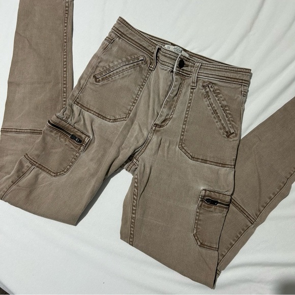 Abercrombie & Fitch Skinny Cargo Style Jeans - Picture 2 of 7